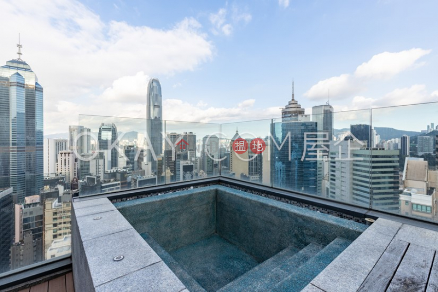 Property Search Hong Kong | OneDay | Residential Sales Listings | Beautiful 4 bed on high floor with rooftop & terrace | For Sale