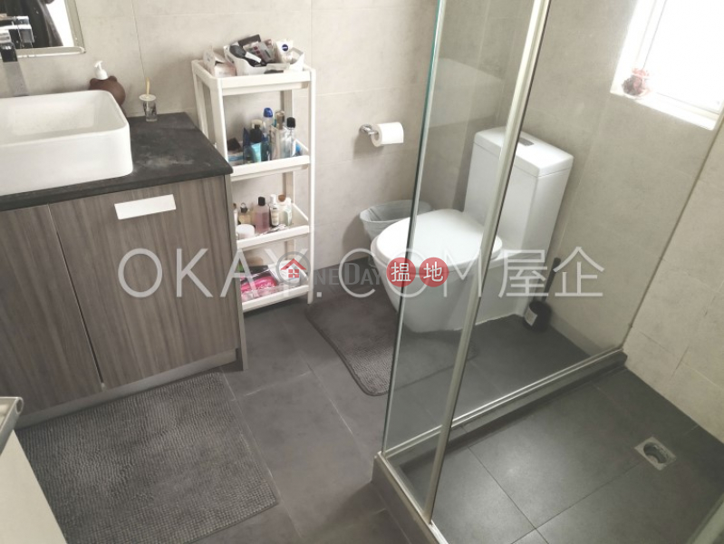 HK$ 45,000/ month | Cleveland Mansion, Wan Chai District, Efficient 3 bedroom with balcony | Rental
