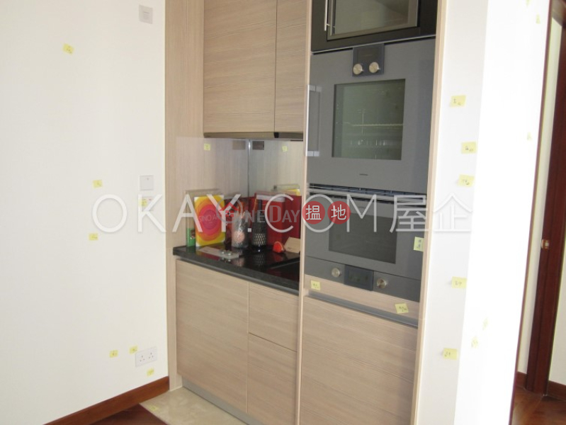 HK$ 32,000/ 月囍匯 2座|灣仔區|2房1廁,極高層,露台囍匯 2座出租單位