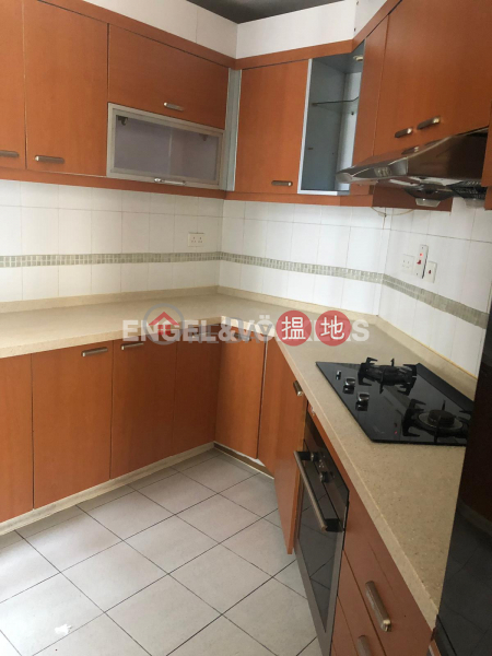 3 Bedroom Family Flat for Rent in Mid Levels West, 70 Robinson Road | Western District | Hong Kong Rental HK$ 56,000/ month