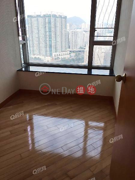 擎天半島2期2座中層|住宅|出租樓盤HK$ 45,000/ 月