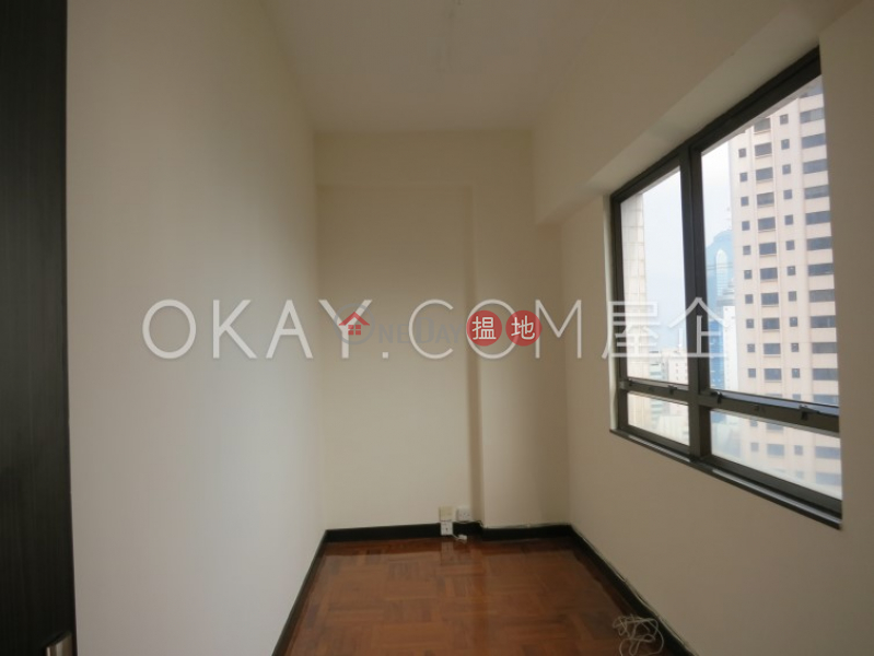 HK$ 88,000/ month, 2 Old Peak Road Central District | Lovely 3 bedroom on high floor with sea views & parking | Rental