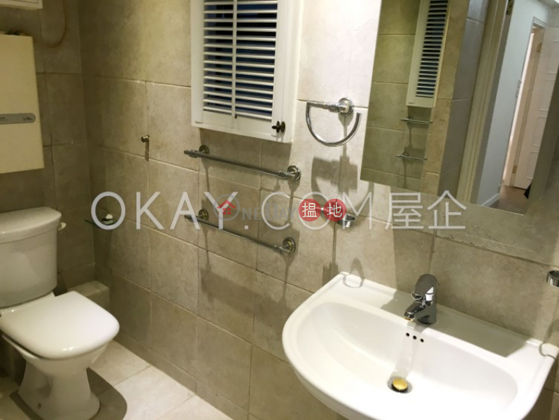 HK$ 58,000/ month, Villa Verde, Central District Efficient 2 bedroom with balcony & parking | Rental