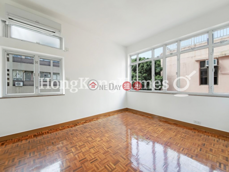 Property Search Hong Kong | OneDay | Residential | Rental Listings | 3 Bedroom Family Unit for Rent at Bisney Villas