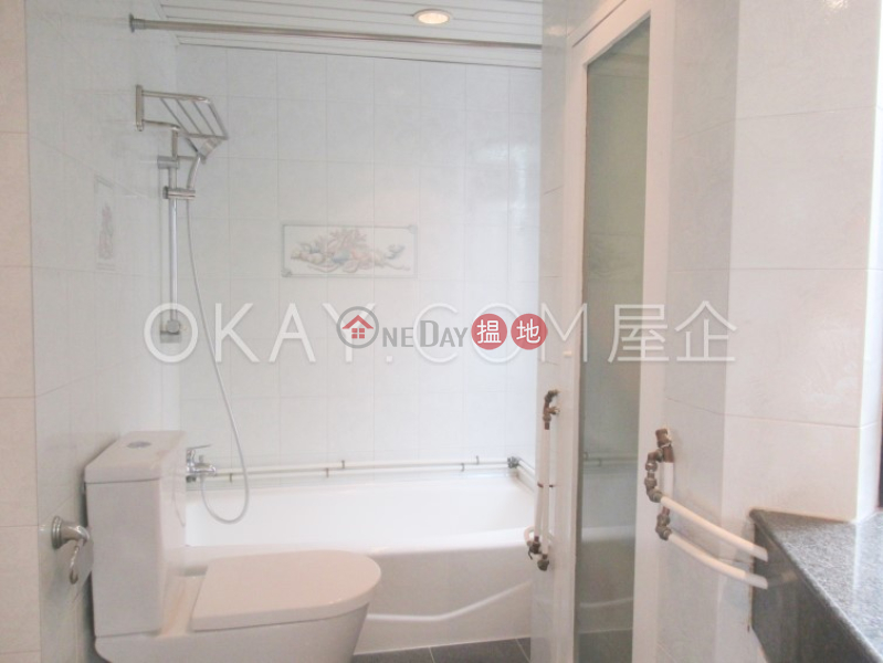Stylish 3 bedroom with parking | Rental, Birchwood Place 寶樺臺 Rental Listings | Central District (OKAY-R23762)