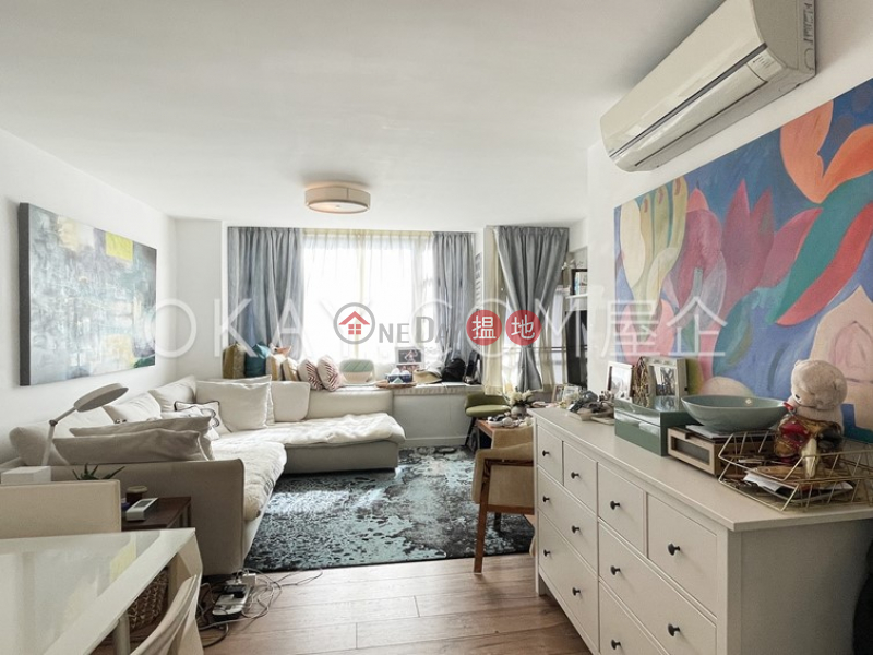 HK$ 30,000/ month, Hollywood Terrace | Central District, Unique 2 bedroom on high floor | Rental