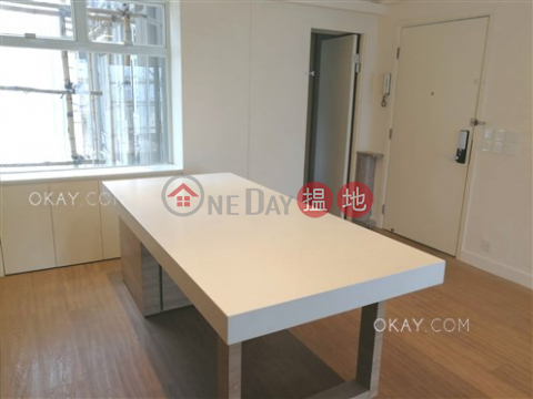 Stylish 3 bedroom on high floor with balcony | Rental | Park Garden 柏園 _0