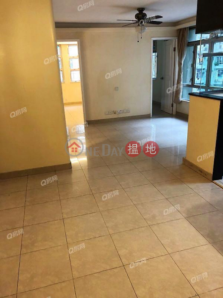 Property Search Hong Kong | OneDay | Residential, Sales Listings, Mei Foo Sun Chuen Phase 2 | 3 bedroom Low Floor Flat for Sale