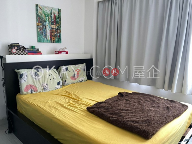 HK$ 38,000/ month, Bay View Mansion | Wan Chai District Popular 2 bed on high floor with harbour views | Rental