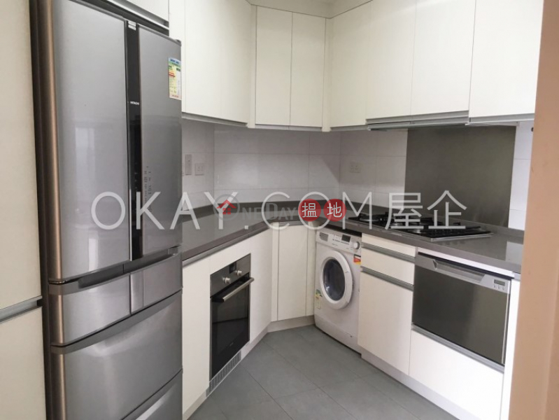 HK$ 51,000/ month Robinson Place, Western District, Tasteful 3 bedroom in Mid-levels West | Rental