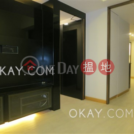 Charming 2 bedroom with harbour views | For Sale | Kiu Hing Mansion 僑興大廈 _0