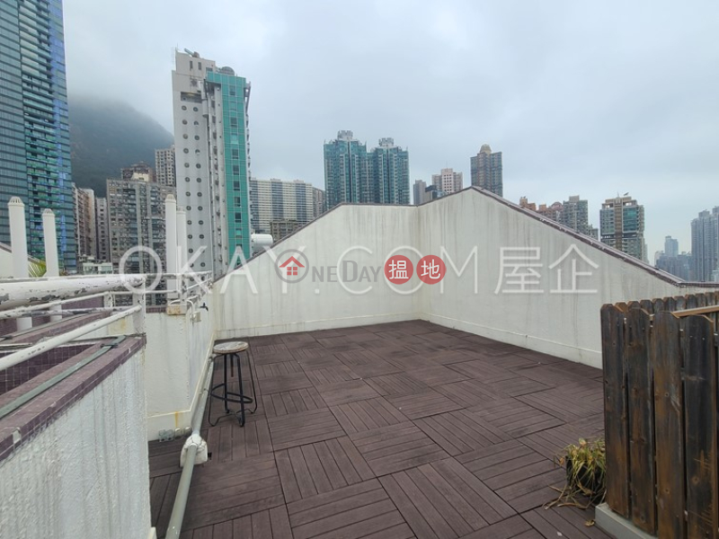 1房1廁,極高層豪景臺出售單位|中區豪景臺(Rich View Terrace)出售樓盤 (OKAY-S110933)