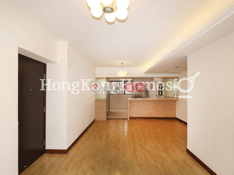 3 Bedroom Family Unit for Rent at Friendship Court | 12-22 Blue Pool Road | Wan Chai District, Hong Kong | Rental, HK$ 38,000/ month