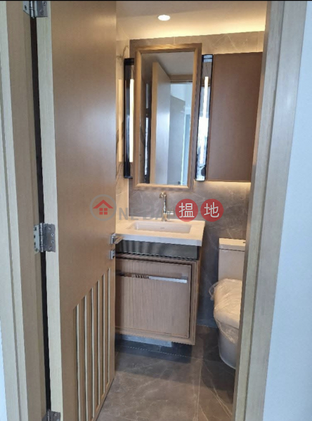 RESIGLOW BONHAM 1 BEDROOM, 8 Hing Hon Road | Western District Hong Kong | Rental HK$ 20,000/ month