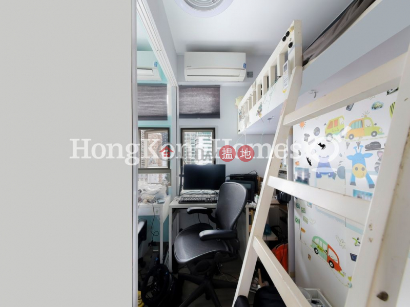 3 Bedroom Family Unit at Silver Court | For Sale | 100 High Street | Western District Hong Kong, Sales, HK$ 10M