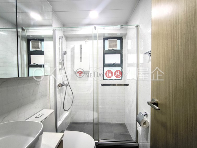 Property Search Hong Kong | OneDay | Residential Rental Listings, Luxurious 2 bedroom in Mid-levels West | Rental