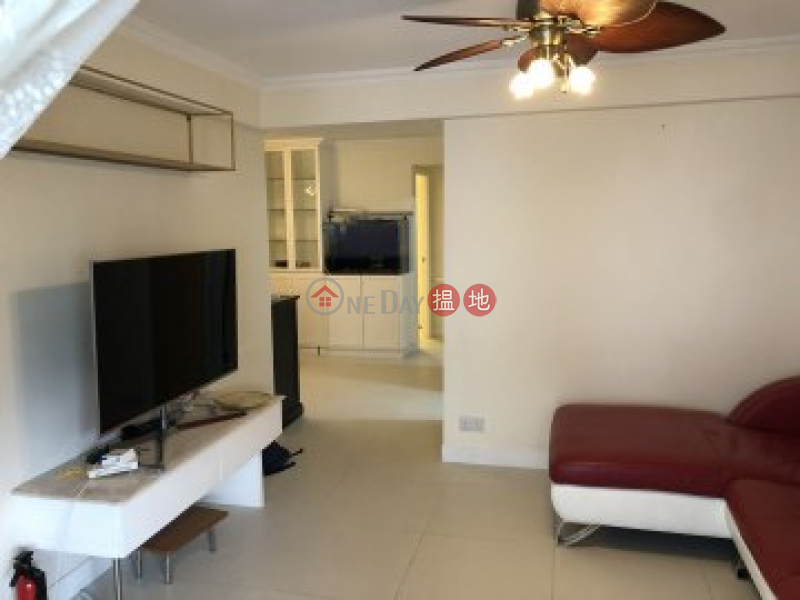 Sha Tin Wai New Village Middle Residential | Rental Listings | HK$ 18,000/ month