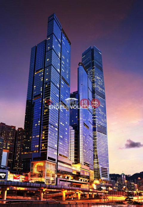 2 Bedroom Flat for Sale in West Kowloon, The Arch 凱旋門 | Yau Tsim Mong (EVHK43569)_0