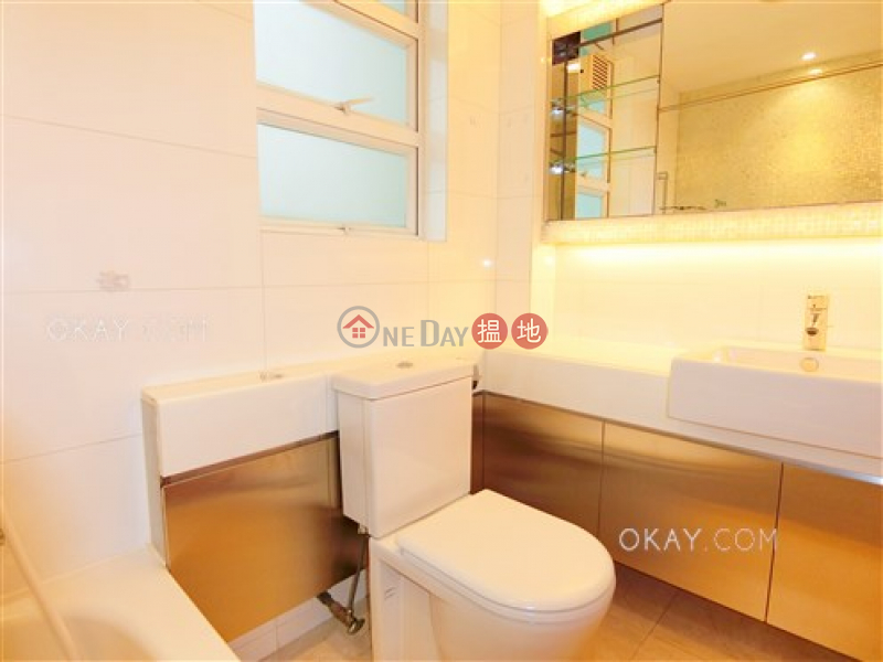 Charming 3 bedroom on high floor with balcony | Rental 5 St. Stephen\'s Lane | Western District Hong Kong Rental | HK$ 30,000/ month