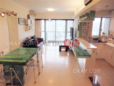 Charming 3 bed on high floor with sea views & balcony | Rental | Tower 2 The Victoria Towers 港景峯2座 _0