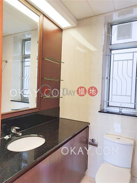 HK$ 50,000/ month | Sorrento Phase 2 Block 2 Yau Tsim Mong, Unique 3 bedroom on high floor | Rental