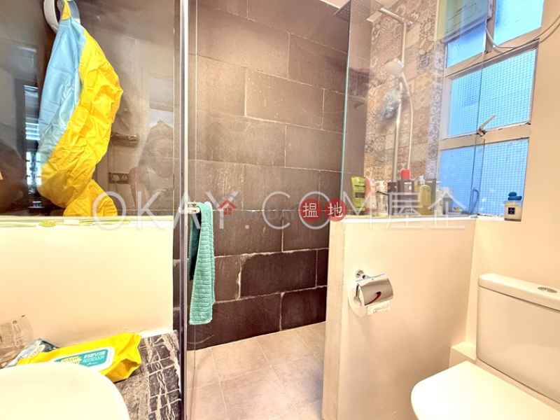 Nicely kept 2 bedroom on high floor with rooftop | For Sale | CNT Bisney 美琳園 Sales Listings