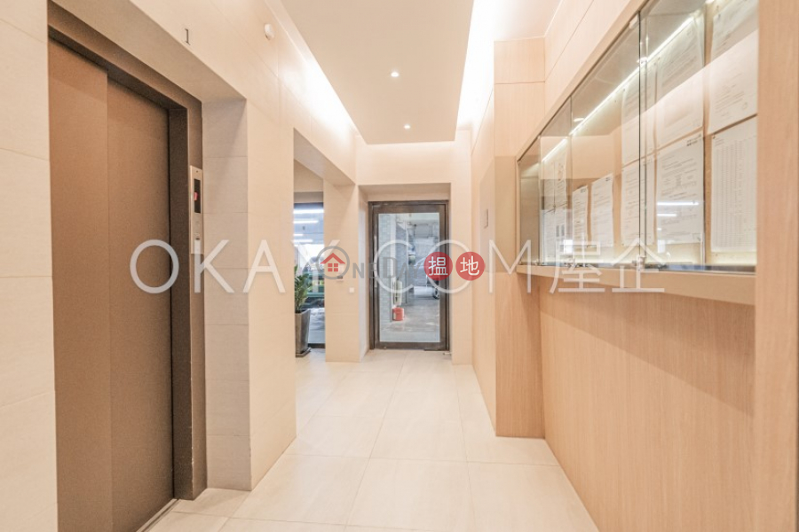 HK$ 17M | Pak Fai Mansion, Central District Elegant 1 bedroom in Mid-levels Central | For Sale