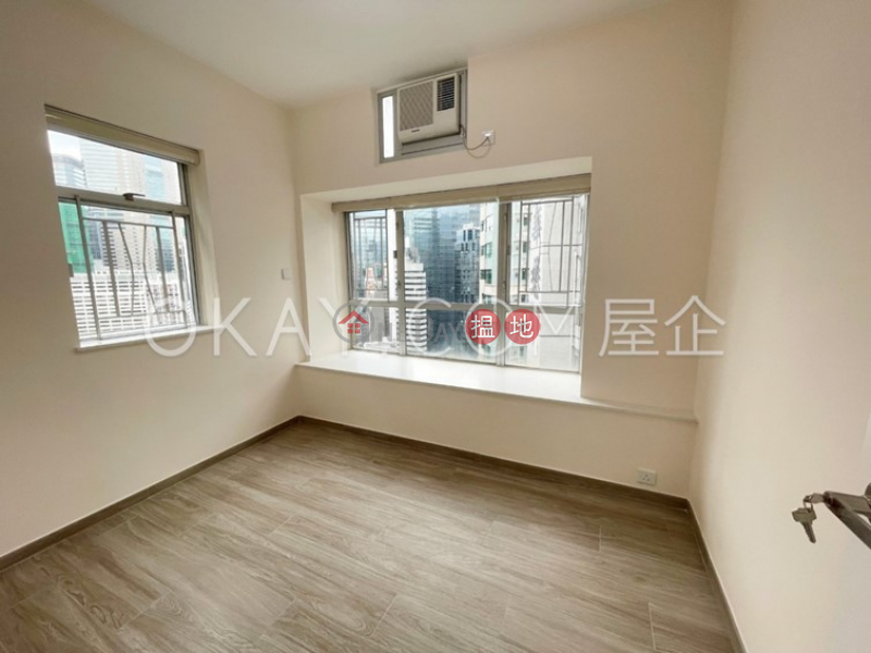 HK$ 32,000/ month, Jade Terrace Wan Chai District Charming 3 bedroom on high floor with parking | Rental