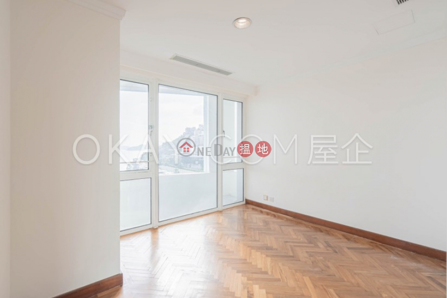 HK$ 69,000/ month | Block 2 (Taggart) The Repulse Bay Southern District, Luxurious 3 bedroom with balcony & parking | Rental