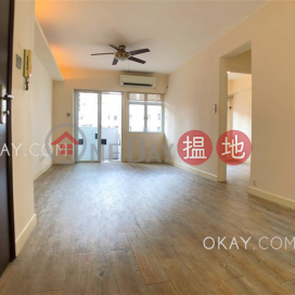 Efficient 3 bedroom with balcony & parking | Rental | Silver Star Court 銀星閣 _0