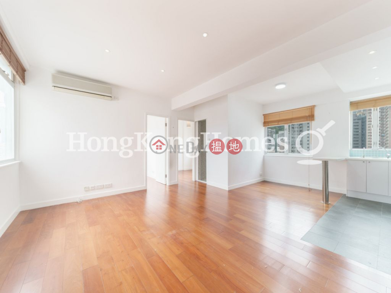 2 Bedroom Unit for Rent at Golden Phoenix Court 1-2 St. Stephen\'s Lane | Western District, Hong Kong | Rental | HK$ 30,000/ month