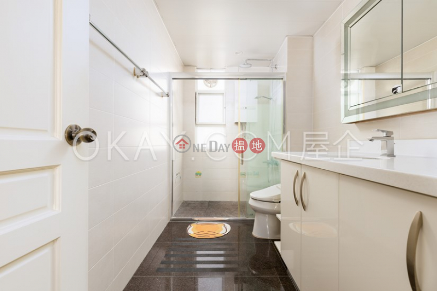 Efficient 4 bedroom with balcony & parking | Rental | 7-9 MacDonnell Road | Central District | Hong Kong, Rental | HK$ 75,000/ month