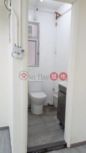Property Search Hong Kong | OneDay | Industrial | Rental Listings, 安居工商 何生 全包 全新裝修 2個廁所