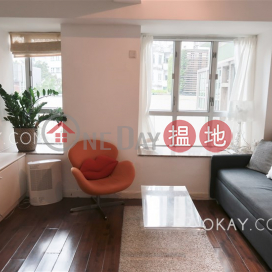 Charming 2 bedroom in Mid-levels West | Rental | Grandview Garden 雍翠臺 _0