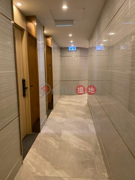 Property Search Hong Kong | OneDay | Industrial, Sales Listings 安居工商 何生 五星級裝修 4X折 回報高達7厘以上 平過車位