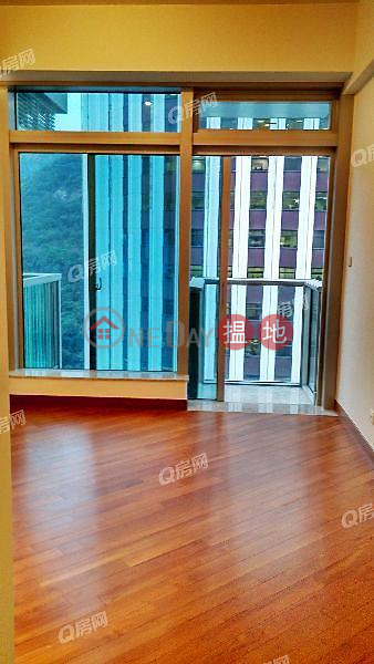 HK$ 9.5M The Avenue Tower 2 Wan Chai District The Avenue Tower 2 | Mid Floor Flat for Sale