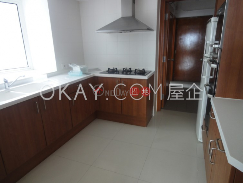 HK$ 69,000/ month | Block 2 (Taggart) The Repulse Bay Southern District, Rare 3 bedroom with parking | Rental