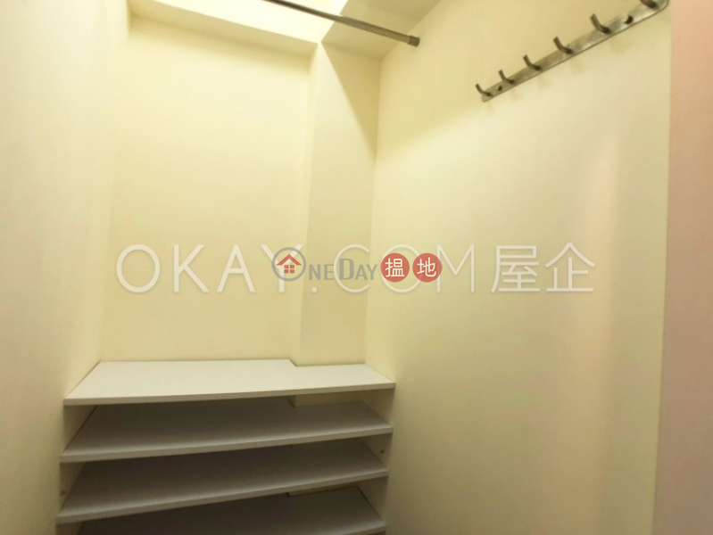 Unique 2 bedroom on high floor with balcony | For Sale | Po Tak Mansion 寶德大廈 Sales Listings