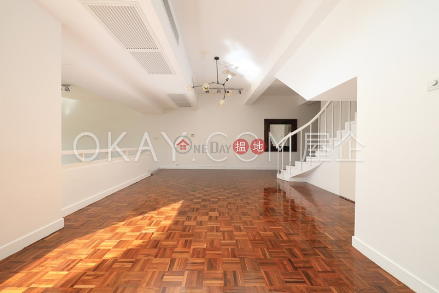 Stylish penthouse with sea views, rooftop | Rental | 6 Headland Road 赫蘭道6號 Rental Listings