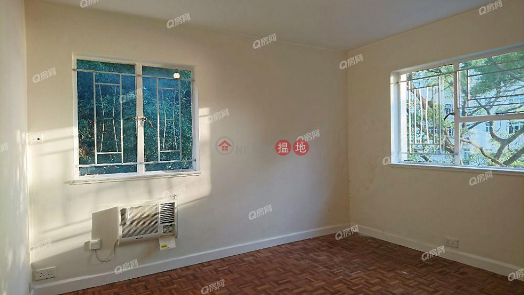 HK$ 82,000/ month Alberose Western District Alberose | 4 bedroom Low Floor Flat for Rent