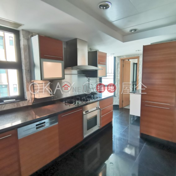 HK$ 83,000/ month The Leighton Hill Wan Chai District | Beautiful 3 bedroom on high floor with parking | Rental