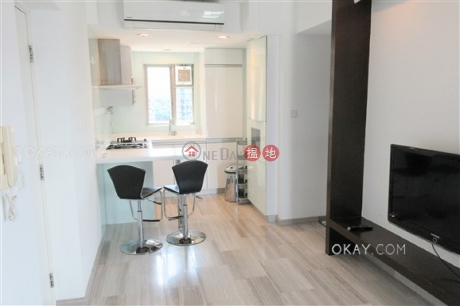 Property Search Hong Kong | OneDay | Residential | Sales Listings | Lovely 1 bedroom on high floor with balcony | For Sale