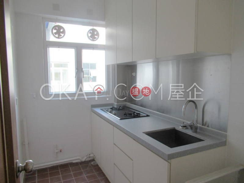 Tasteful 3 bedroom on high floor with rooftop | Rental | Amber Garden 安碧苑 Rental Listings