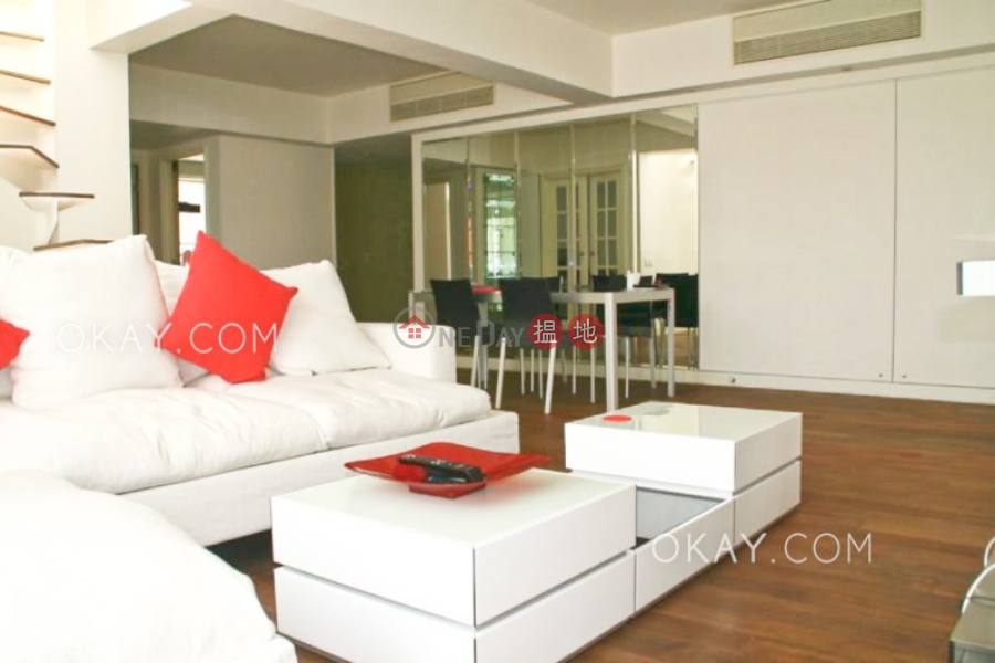 Luxurious 2 bedroom with rooftop, balcony | For Sale | Kam Fai Mansion 錦輝大廈 Sales Listings