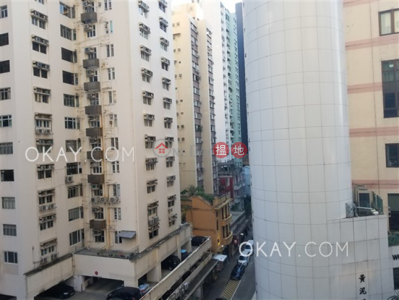 Sun and Moon Building | Middle, Residential, Rental Listings, HK$ 32,000/ month