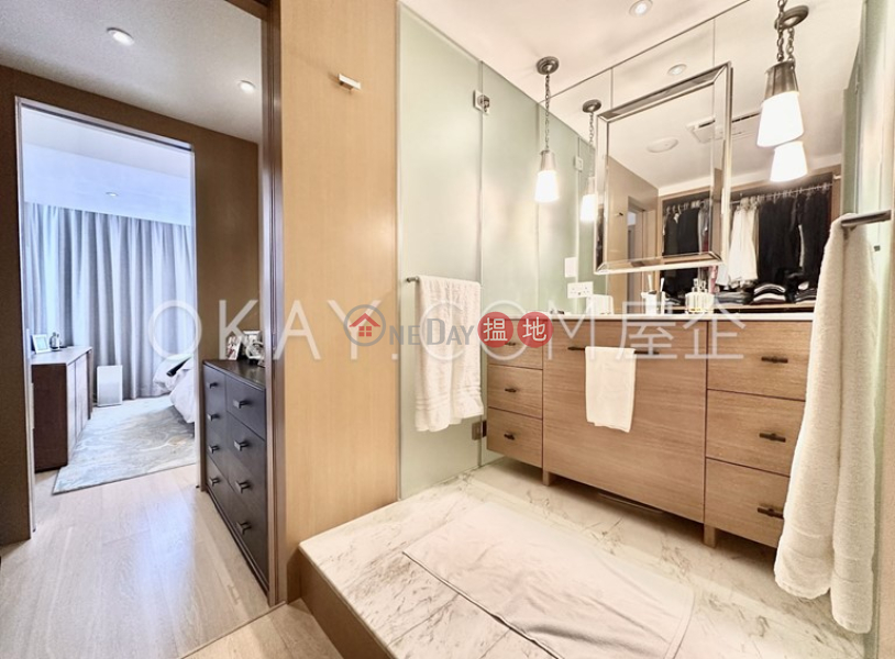 Property Search Hong Kong | OneDay | Residential Rental Listings Luxurious 2 bed on high floor with rooftop & parking | Rental