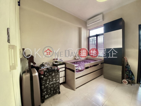 Charming 3 bedroom on high floor with parking | For Sale | 4A-4D Wang Fung Terrace 宏豐臺4A-4D 號 _0