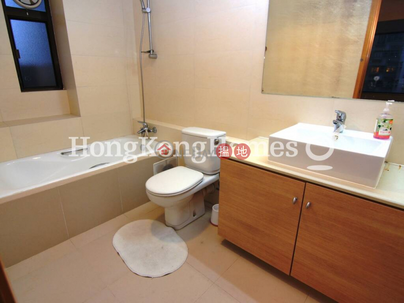 Property Search Hong Kong | OneDay | Residential Rental Listings 4 Bedroom Luxury Unit for Rent at Right Mansion
