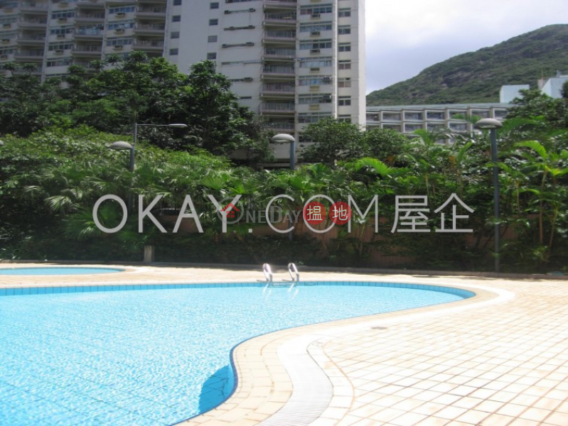 Exquisite 4 bedroom with parking | Rental | Royalton 豪峰 Rental Listings