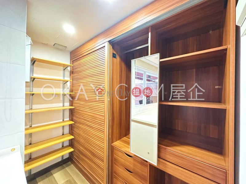 Charming studio with terrace | For Sale, Hongway Garden Block B 康威花園B座 Sales Listings | Western District (OKAY-S278632)